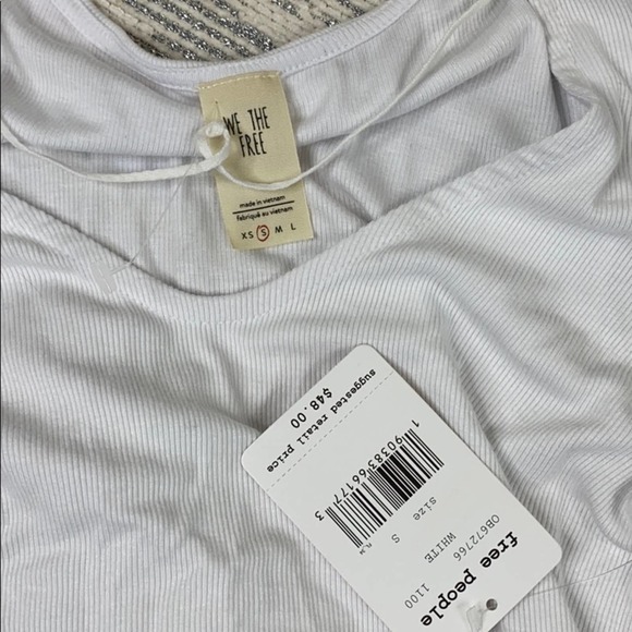 NWT We The Free Free People ruffle top small - Picture 2 of 5